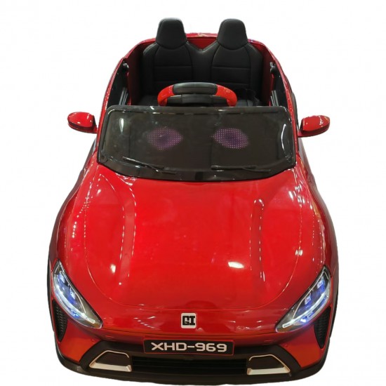 Four-Wheel Drive Electric Car 